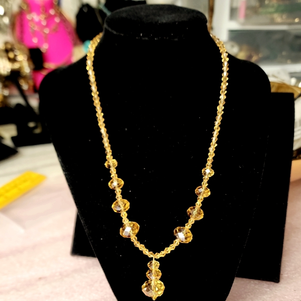 ♥Faceted Graduated Champagne gold Crystal Bead Necklace vintage ,Fish Hook Clasp